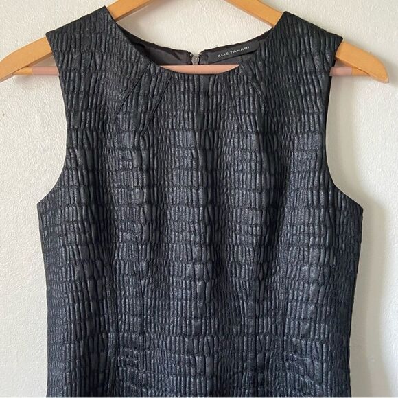 Ellie Tahari Reptile Embossed Print Sheath Dress - Picture 2 of 9